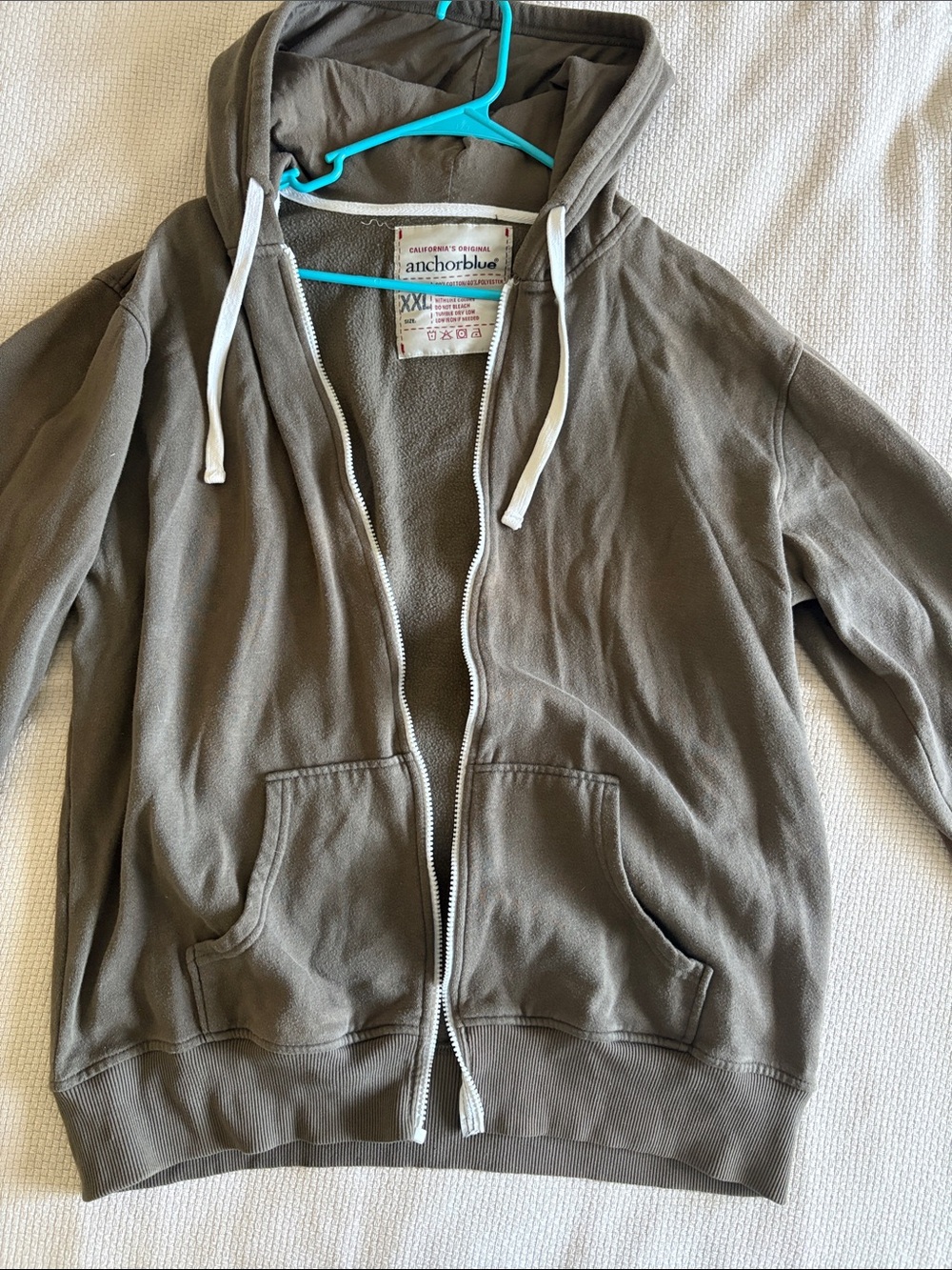 anchor blue Men's Hooded Zip Sweater in Olive Gray
